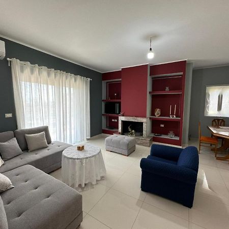 Two-bedroom appartment Sarandë Buitenkant foto
