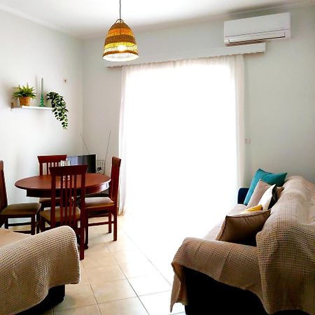 Two-bedroom appartment Sarandë Buitenkant foto